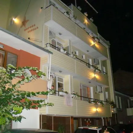 Guest house Morska Zvezda 2*